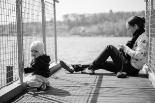 Věděli jste, že na molo se smí vstupovat jen při nástupu a výstupu na parník? My ne :-)