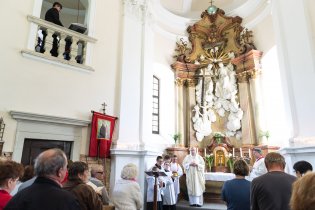 Exkluzivní pohled do interiéru rosické kaple sv. Trojice