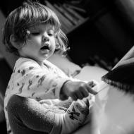 Pevně věříme, že Verunka pobrala více hudebního talentu než rodiče