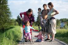 Já Tě do toho kočárku teda pustím, ale jenom na minutu!