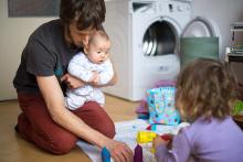 Taky vás baví uklízet oschlé drobky plastelíny?