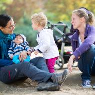 Nevýchovné děti se nevýchovně seznamují na nevýchovném srazu v Lužánkách