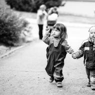 A támhle bydlíme my a náš nový sporák, Patěnko!