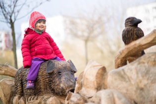 Verunka si osedlala výsledek sochařské soutěže Brněnský plenér 2016