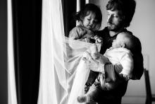 Při nácviku rodinného fota je důležité, aby se nikdo nezranil