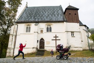 Kostelík ve Svaté Kateřině, na který jsme se chtěli podívat vždy, když jsme jeli kolem, ale nikdy na to nebyl čas