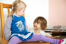 Mně ale vůbec nevadí, že mě na tu židli nechceš pustit!