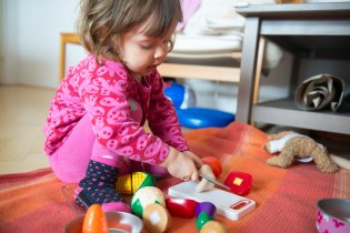 Verunko, je čas naučit se správně krájet zeleninu