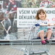 Vyrážíme naplnit vozík zeleninou až po okraj :-)