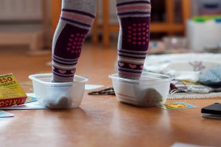 Přehrada už sice rozmrzla, ale bruslicí sezóna ještě zdaleka neskončila