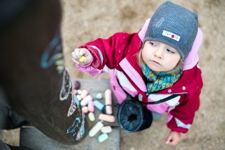 Toto graffiti je zcela legální a hned druhý den ho smyje déšť