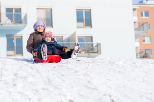 Zvednout nohy, zavřít oči a jedééém