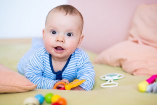 Sláva, Radovánka už to konečně baví na bříšku!