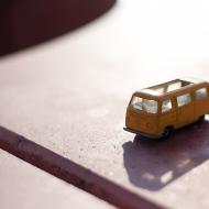 Řiditel tohohle autobusu asi odešel na kafe do Piknik Boxu