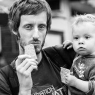 Tvrďáci s křupavým chlebíčkem na farmářských trzích