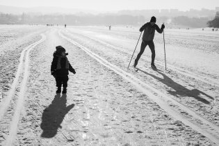 Magistrála na přehradě - Verunka už by se nejradši taky skouzla
