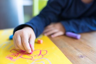 Správný panáček musí mít hlavně obří prsty :-)