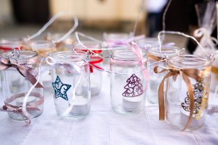 Miniadventní charitativní jarmark před katedrálou