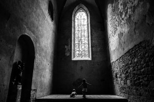 Divoký tanec v nejzachovalejší části kláštera