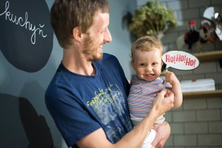 Kavárna si nás mimojiné získala i širokou nabídkou fotorekvizit