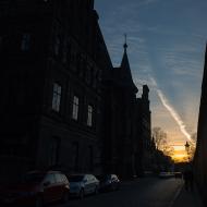 Slunce zapadá za Apolináře