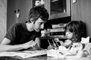 S těmi špejlemi musíš opravdu opatrně, ano?