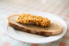 A ne abyste zase jedli řízek bez chleba!