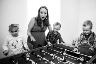 Jaképak hračky, všechny děti nakonec skončily u fotbálku