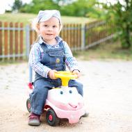 Neboj, Radovánku, brzo Tě zase převlékneme do pracovního