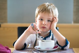 Někdo mi zase vyjedl všechny játrové knedlíčky :-(