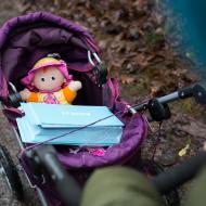 Verunčin kočárek má multifunkční využití