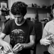 My jsme se rozhodli se letos přípravou adventního kalendáře nestresovat, ale babička se vyšvihla...