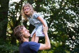 Akrobatické duo Daněk a dcera v akci