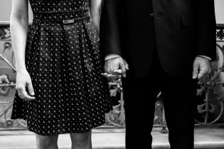 V červeném kostele se fotilo náramně