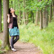 Lenčina nová sukně, a kdybyste to náhodou z dálky nepoznali, tak je posetá foťáky!