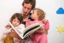 Tatínkův procítěný přednes se s očekávanou odezvou úplně nesetkal :-)