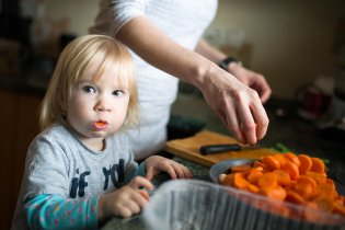 Liňdo, ty jíš tu mrkev jen tak bez chleba?!!