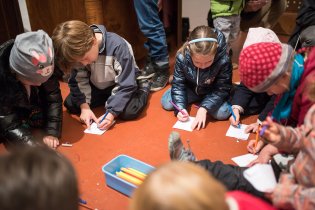 A teď namalujte pytlík plný bonbónů