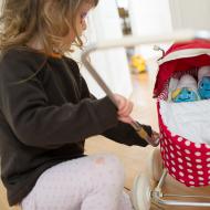 Různorodá směsice hraček ve farní kavárně výborně rozvíjí fantazii