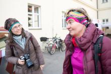 Ale uřícenou v cíli mě budeš fotit jenom z dálky, že jo?