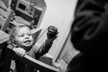 Milovník klubíček je zase ve svém živlu