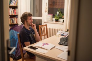 Při sledování přednášek našeho nového guru Jamesa Mallona máme většinu času pobavený úsměv na tváři, který občas přejde v záchvaty smíchu