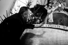 Anděl drží - Sláva na výsostech!