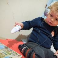 Kouzelná tužka se sluchátky získala na atraktivitě :-)