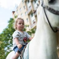 Radovánek okusil pohled na svět z koňského hřbetu