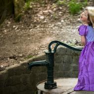 Locika pumpovala tak dlouho, až opravdu voda začala téct