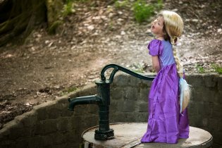 Locika pumpovala tak dlouho, až opravdu voda začala téct