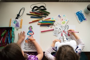 Teda! A my takové omalovánky doma trapně tiskneme :-)