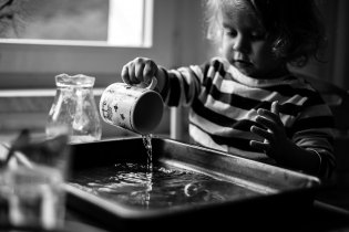 A Radovánek přeléval a přeléval a byl šťastný...