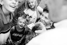 Tý jo, pan farář i japonsky umí!